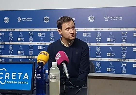 Mario Simón en la sala de prensa de El Prado de Talavera.