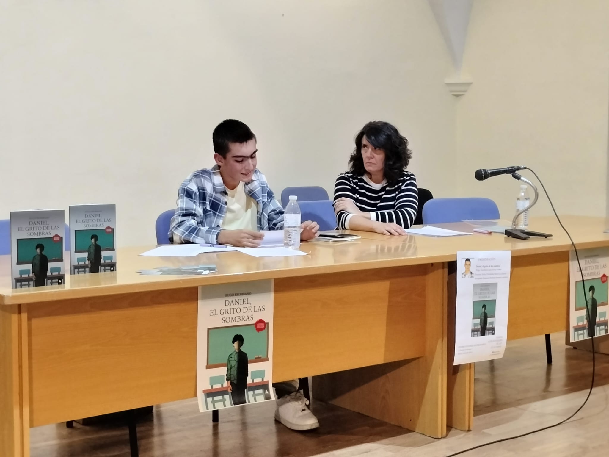 Presentación en Béjar de la novela “Daniel, el grito de las sombras”, del joven autor Hugo Escribano