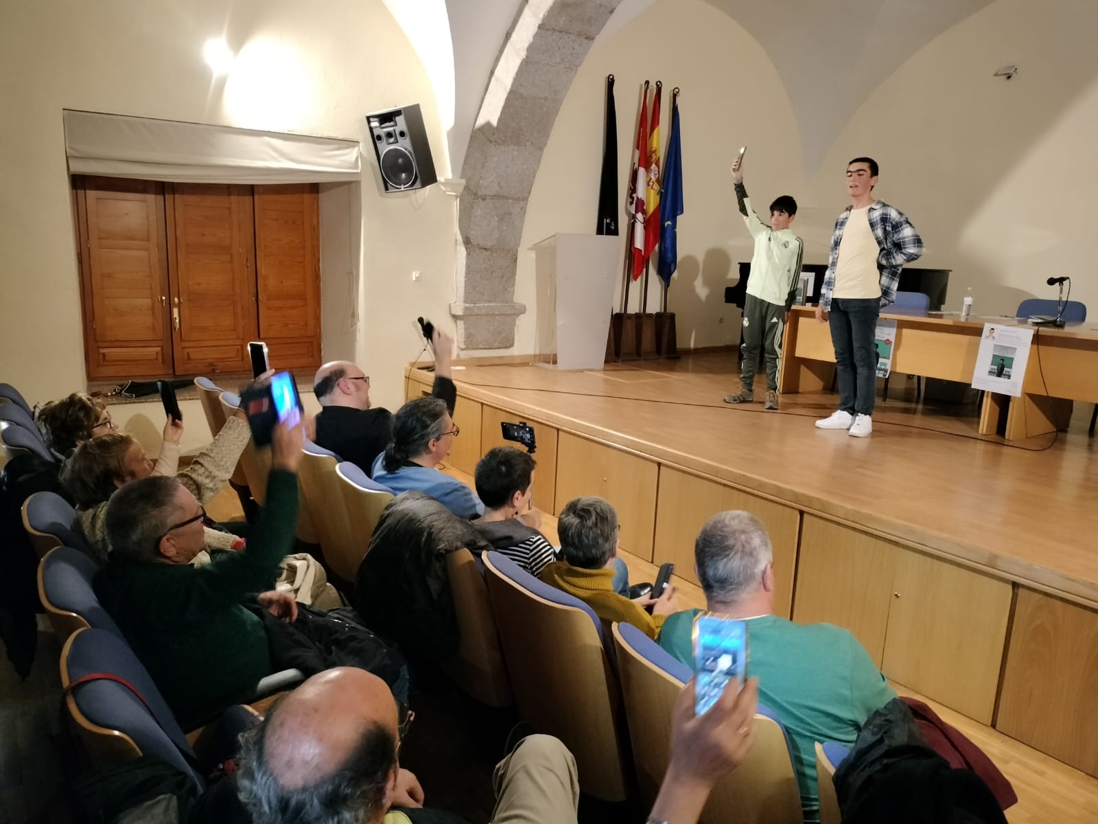 Presentación en Béjar de la novela “Daniel, el grito de las sombras”, del joven autor Hugo Escribano