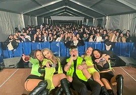 La última actuación de la Orquesta Kronos, en la carpa de Navidad de Santa Marta.