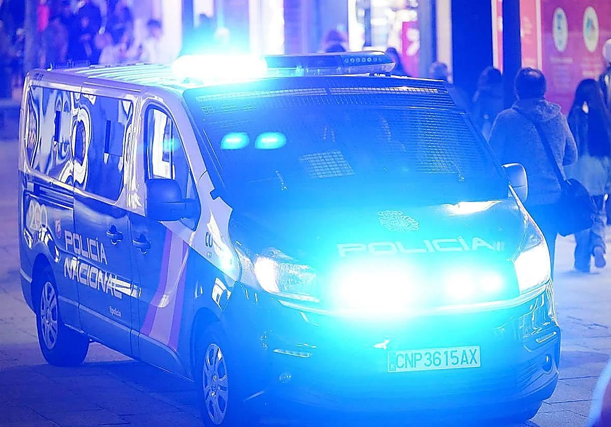 Un furgón de la Policía Nacional.