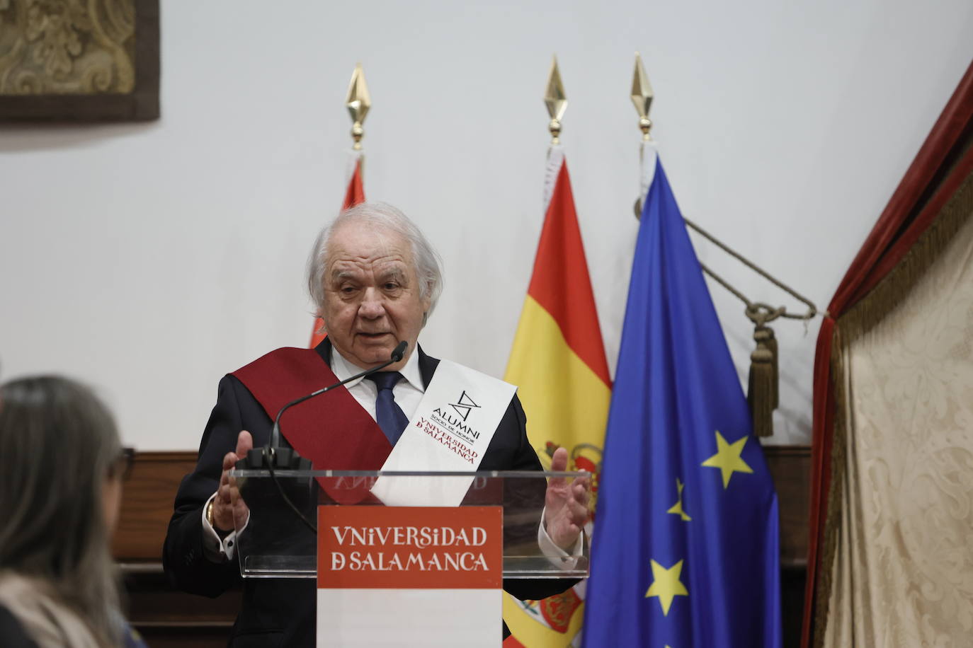 Alumni reconoce a sus nuevos socios de honor