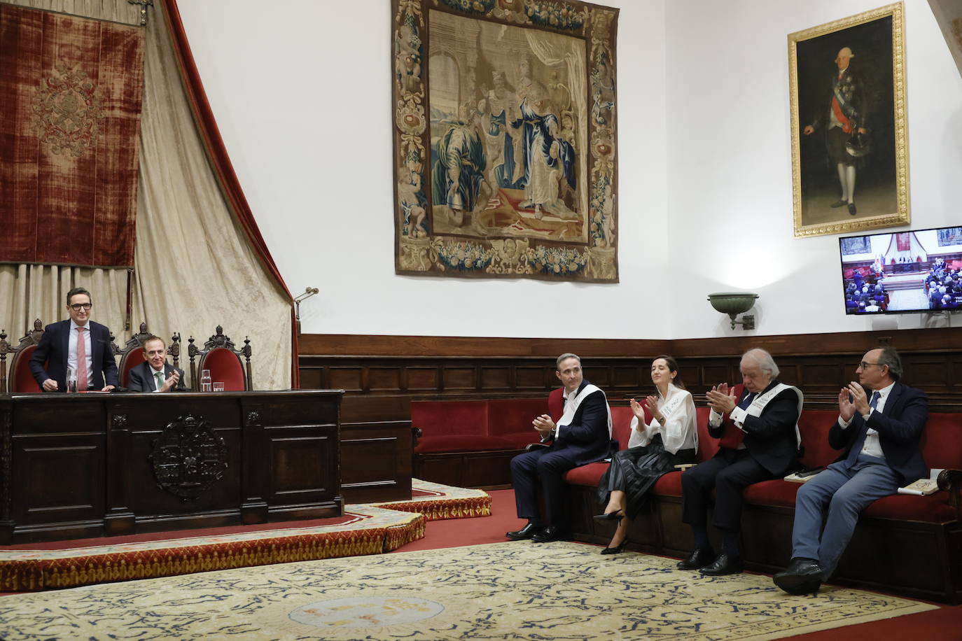 Alumni reconoce a sus nuevos socios de honor