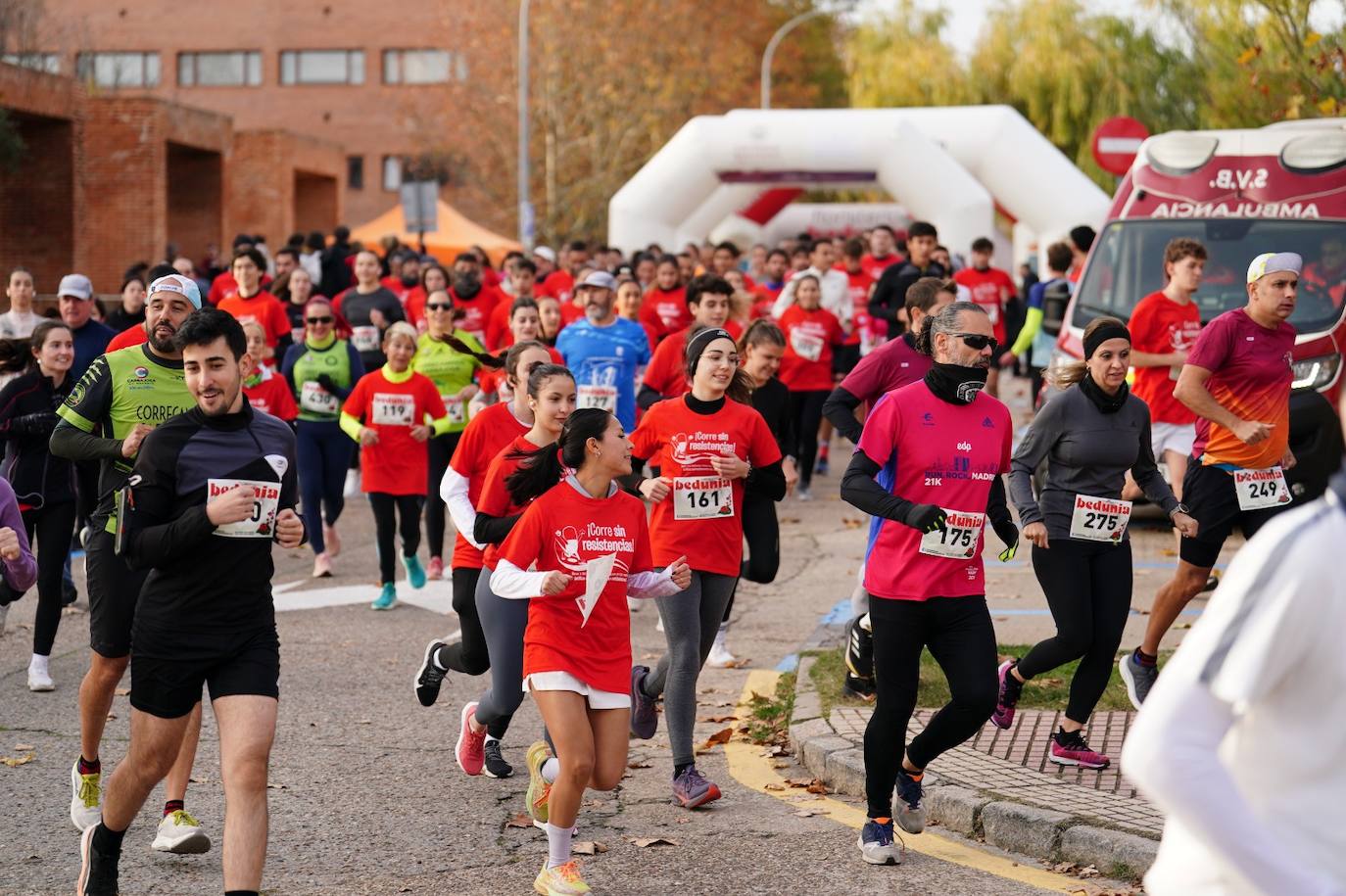 La Facultad de Farmacia impulsa la lucha contra la resistencia a los antibióticos con la quinta edición de &#039;Corre sin resistencias&#039;