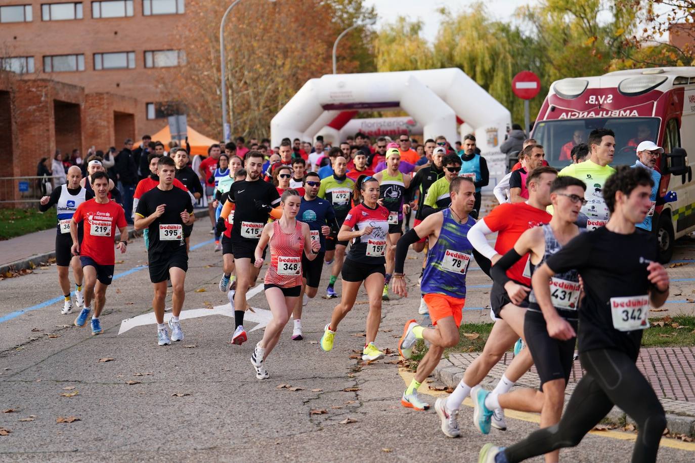 La Facultad de Farmacia impulsa la lucha contra la resistencia a los antibióticos con la quinta edición de &#039;Corre sin resistencias&#039;