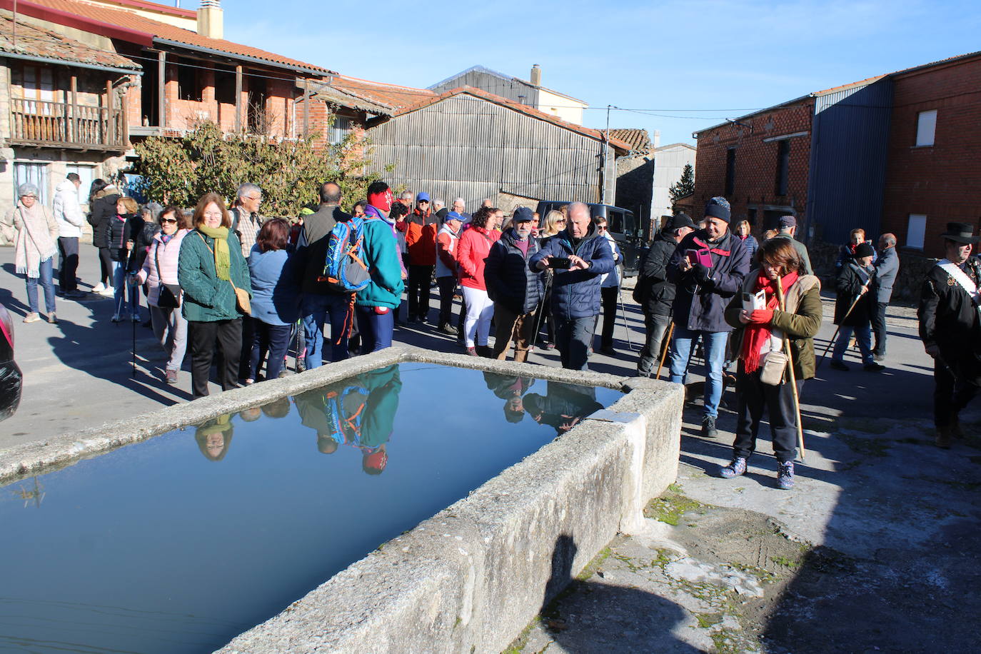 Valdehijaderos acoge una animada jornada dentro del Festival de la Candela