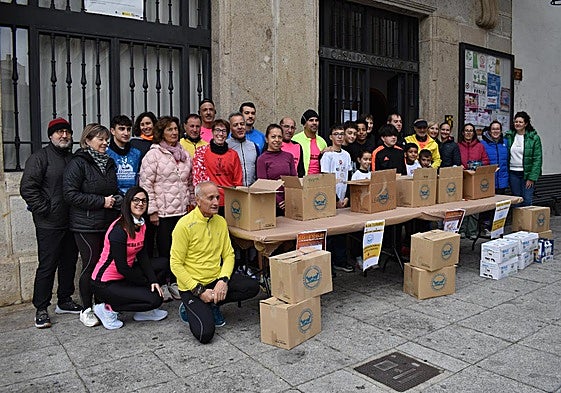 Participantes en la cuarta edición del entrenamiento solidario en Alba.