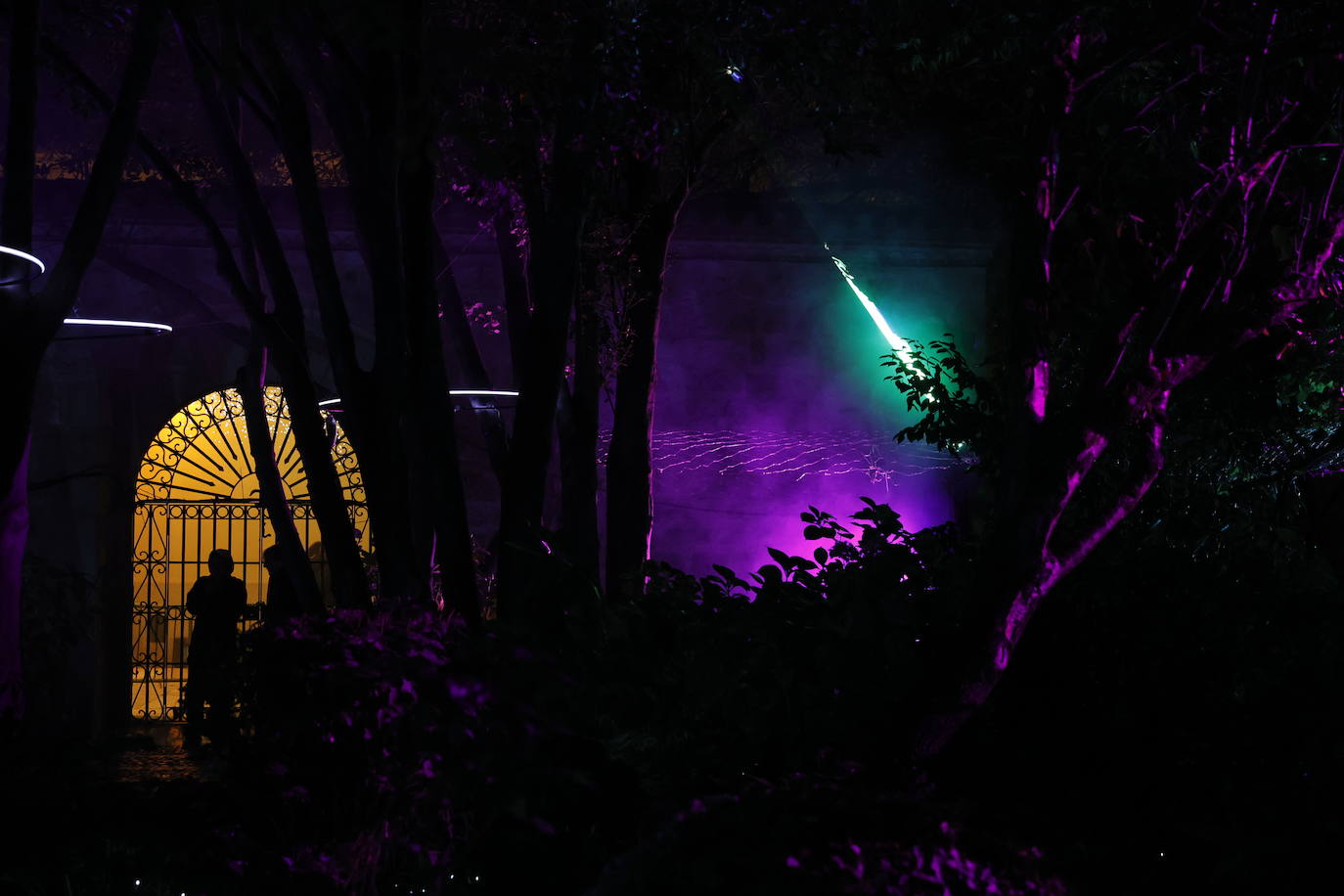 El encanto de la Navidad recala en Salamanca: el jardín mágico del Huerto, en imágenes