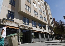 Fachada del hotel Condal.