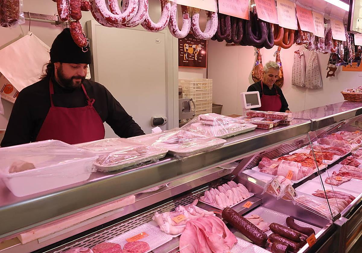 Carnicería del puesto nº 53-54 del Mercado Central.