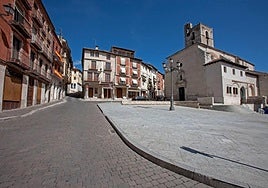 Imagen de una plaza de la localidad.