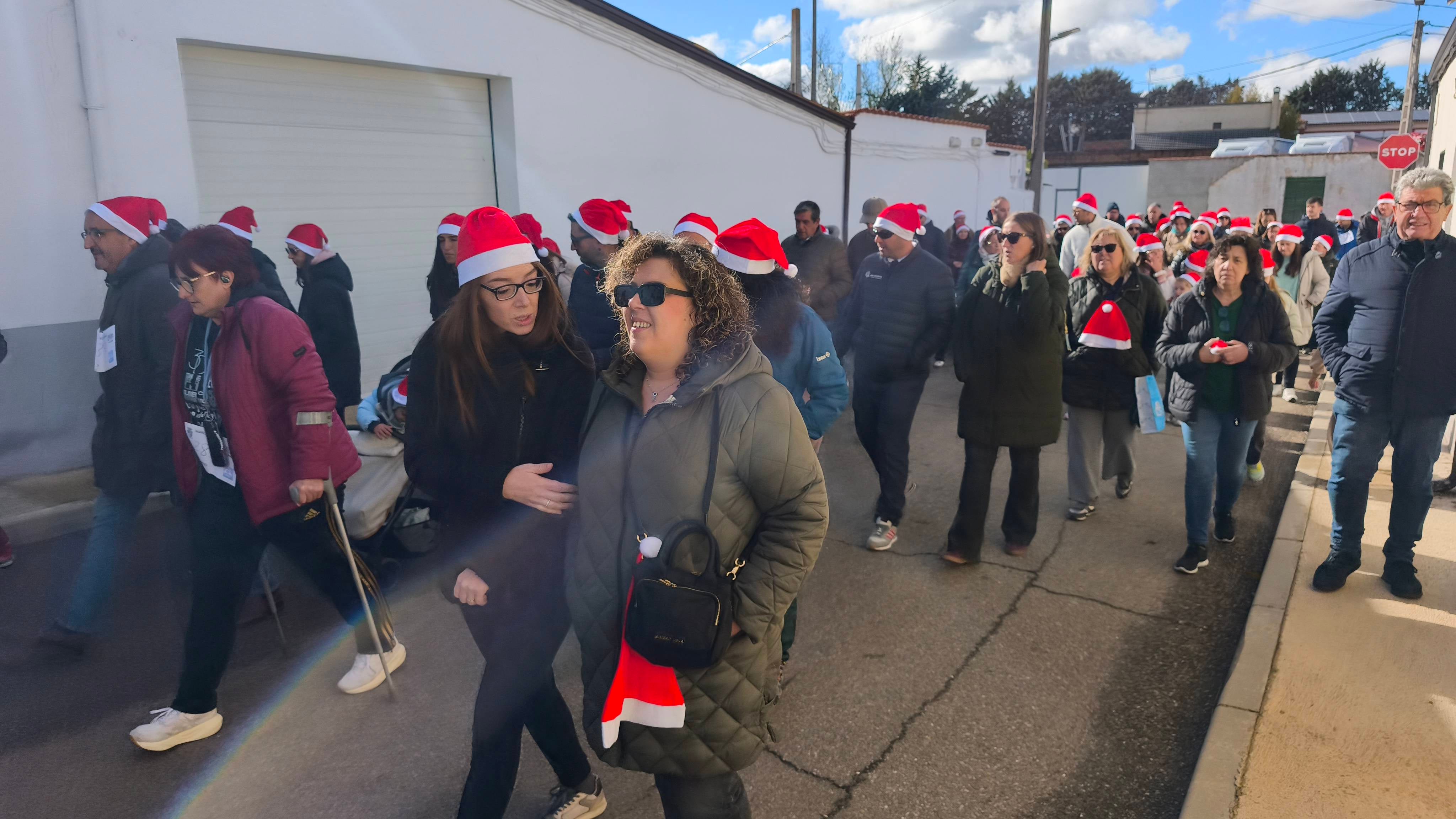 Pasos solidarios con acento navideño en Babilafuente