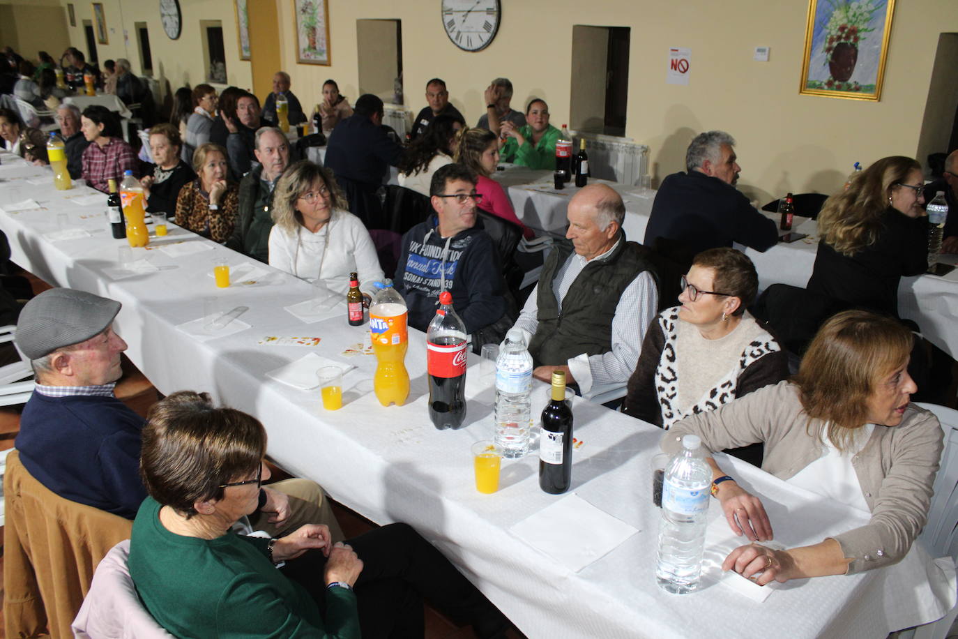 El sabor de las castañas y el chocolate despiden el mes de noviembre en Frades de la Sierra