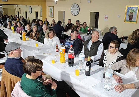 La celebración tuvo lugar en el Ayuntamiento viejo de Frades