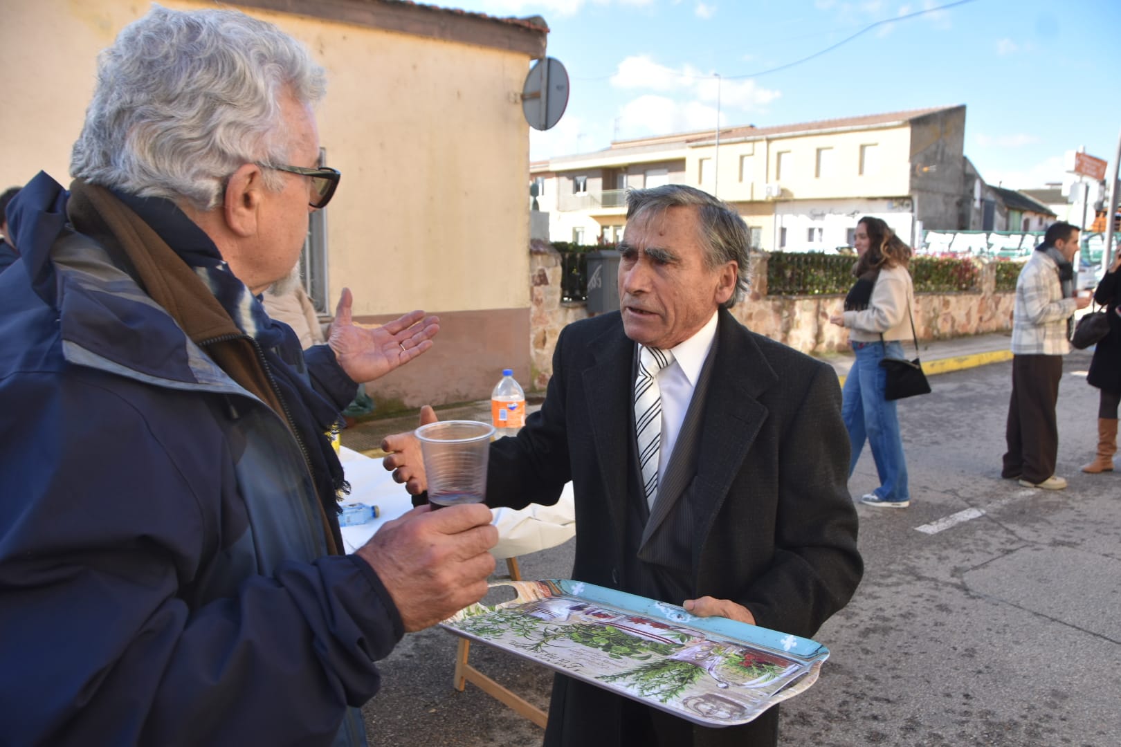 Aldeatejada vive su día grande con devoción a Santa Bárbara