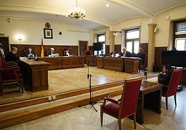 R.G.G. ante el tribunal de la Audiencia Provincial por la agresión a otra mujer.