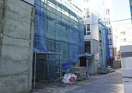 Una de las calles en obras del proyecto de rehabilitación de Gladiolos, en Garrido.