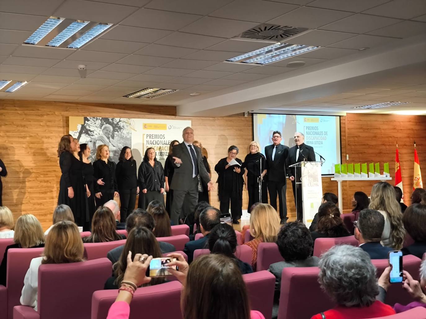 La visita de la reina Letizia a Salamanca, en imágenes