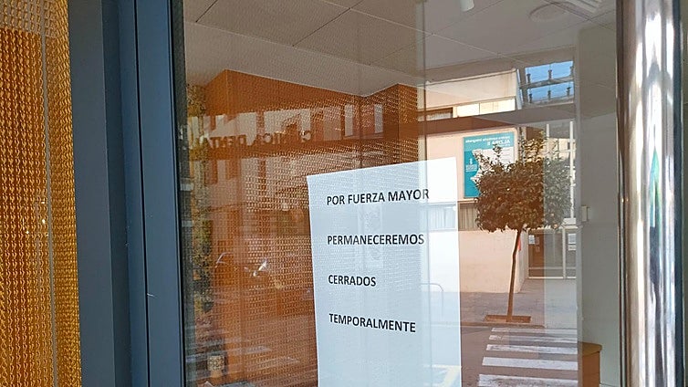 Detenido el anestesista y la dueña de la clínica de Alzira donde se sedó a una niña que falleció