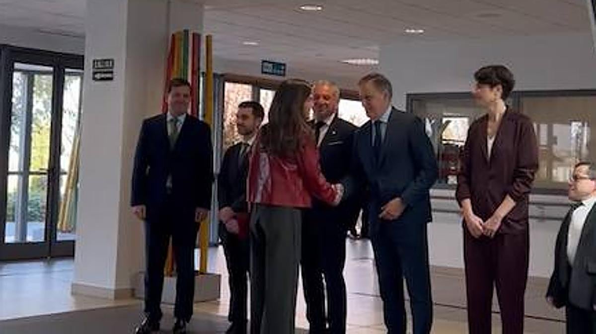 Así fue la llegada de la reina Letizia a Salamanca para la entrega de los Premios Nacionales de Discapacidad