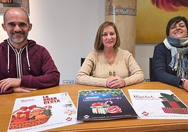 Pedro Pérez, Carmen Ávila y Patro Macías.