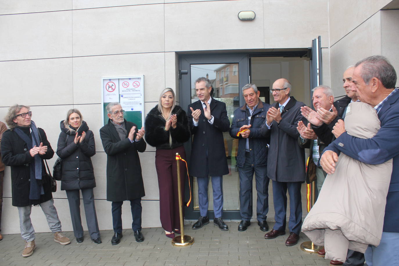 Villarino de los Aires celebra &quot;un servicio público a la altura&quot; con el nuevo centro médico