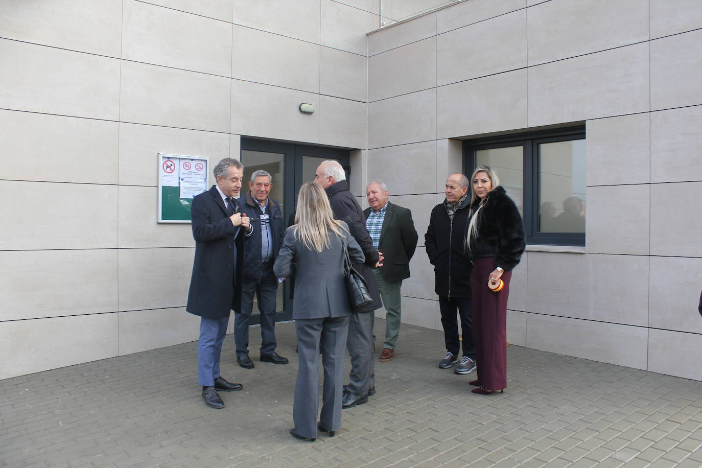 Villarino de los Aires celebra &quot;un servicio público a la altura&quot; con el nuevo centro médico