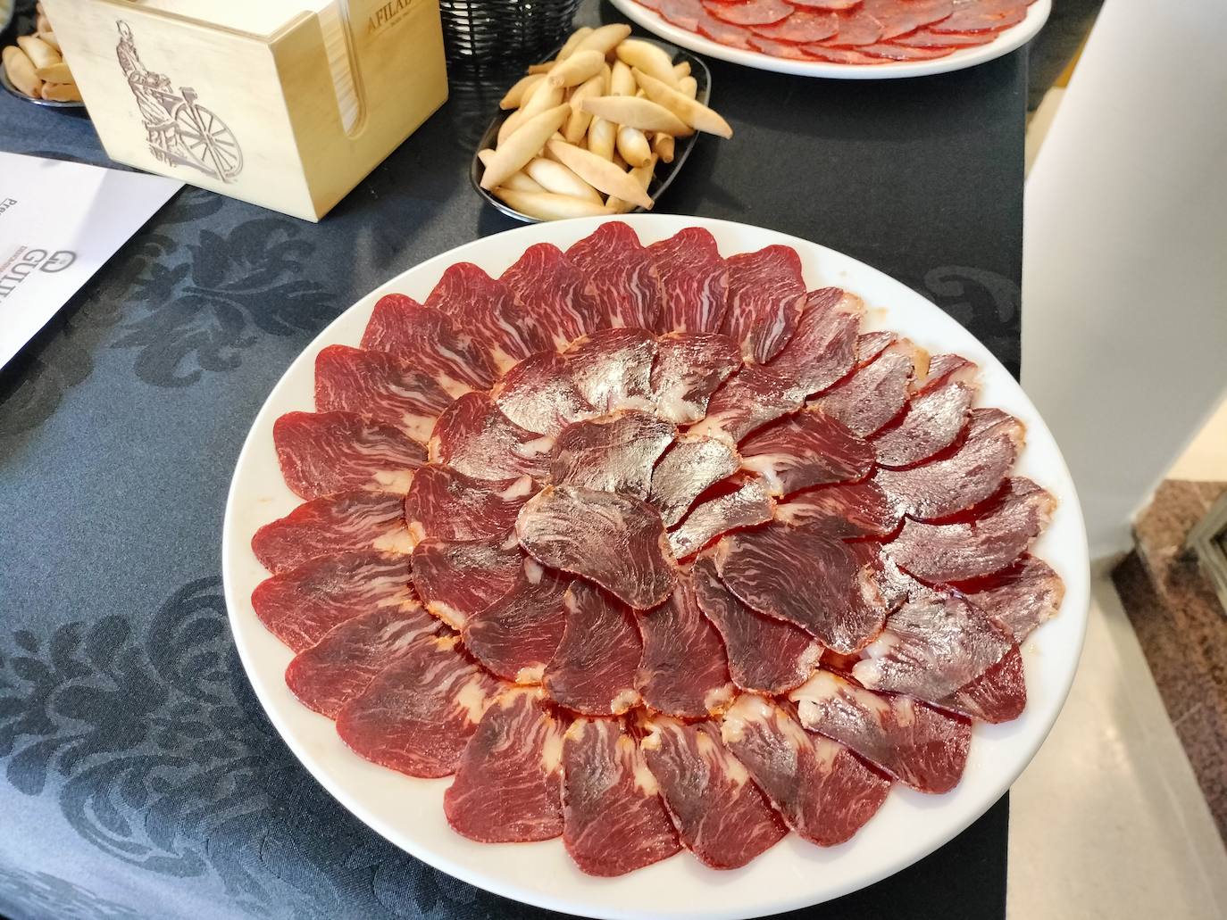 El lomo, otro de los manjares de Guijuelo.