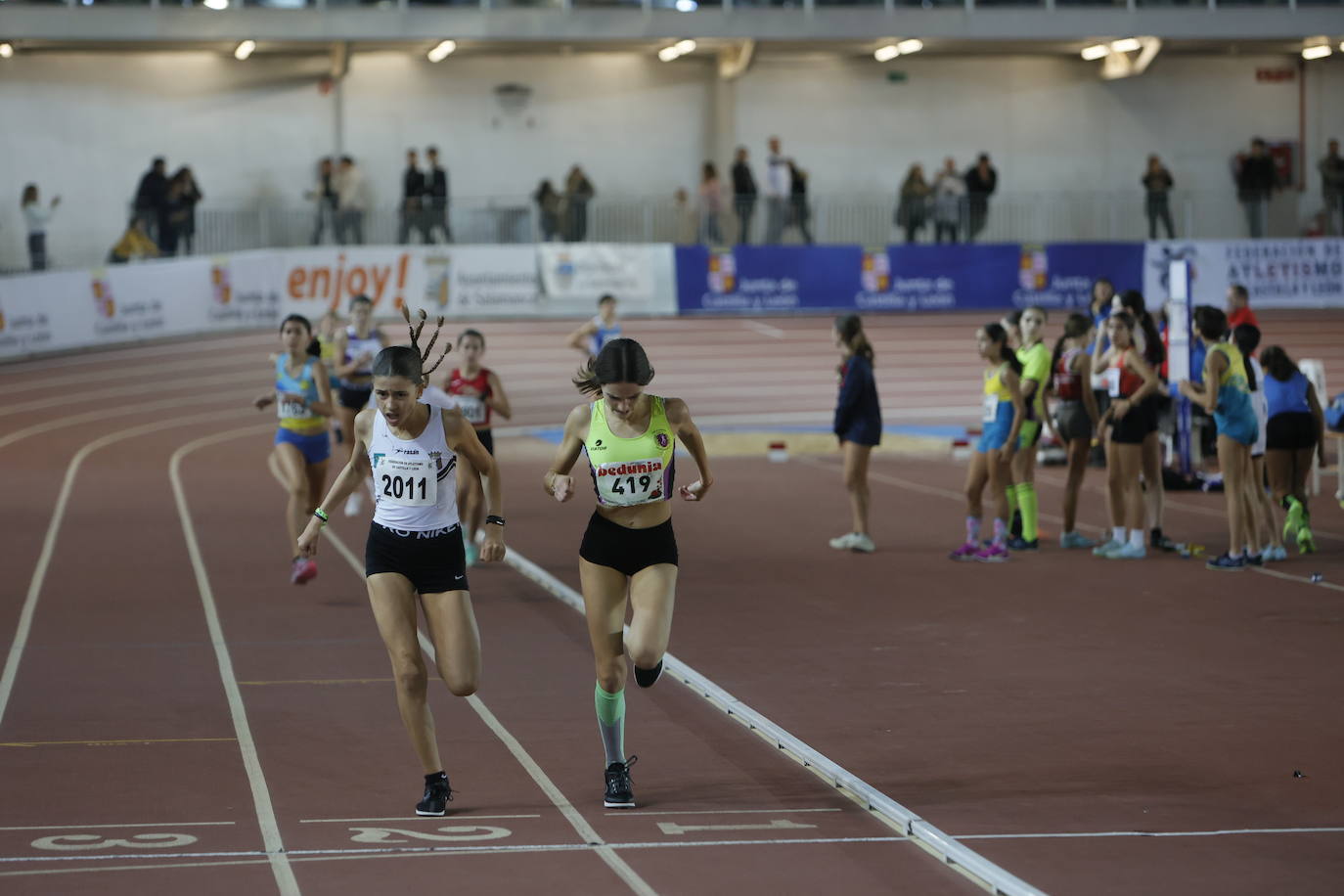 Las imágenes de una gran tarde de atletismo en la Carlos Gil Pérez