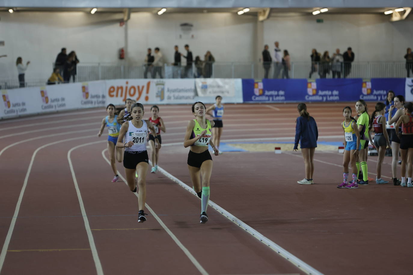 Las imágenes de una gran tarde de atletismo en la Carlos Gil Pérez