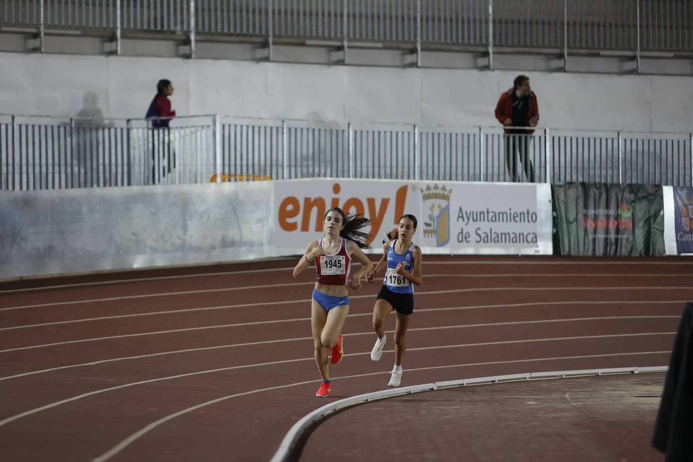 Las imágenes de una gran tarde de atletismo en la Carlos Gil Pérez