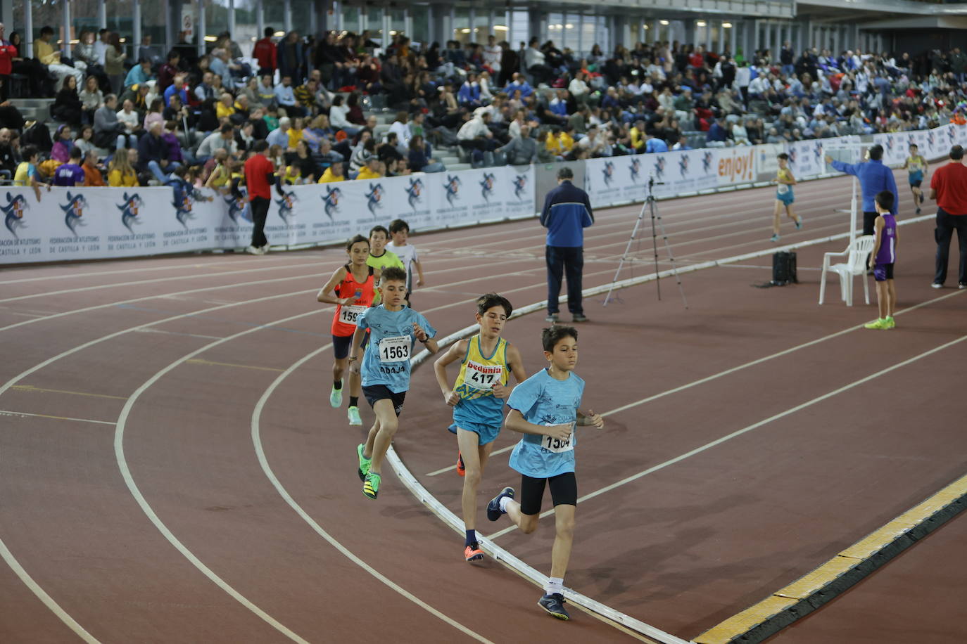 Las imágenes de una gran tarde de atletismo en la Carlos Gil Pérez