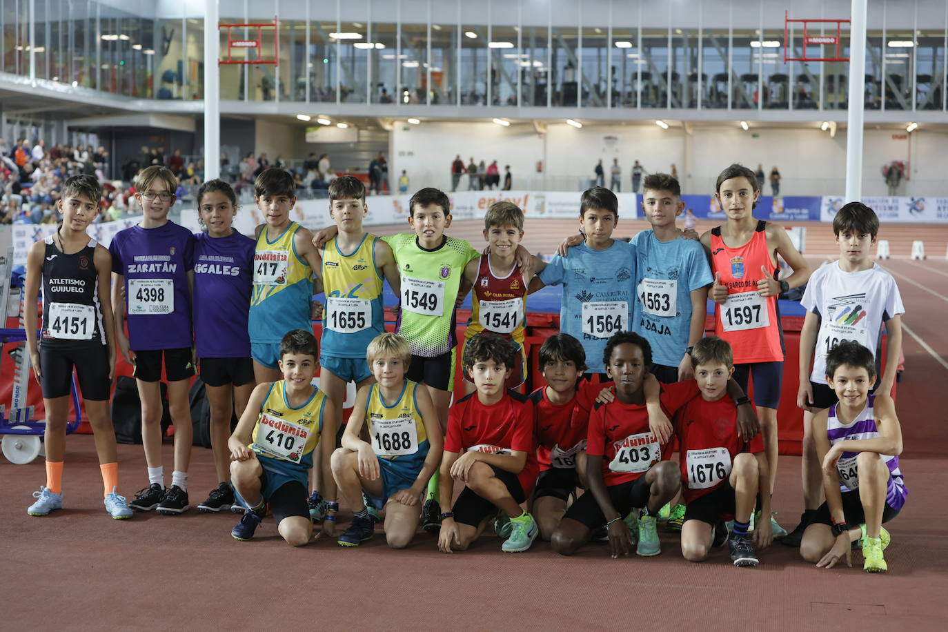 Las imágenes de una gran tarde de atletismo en la Carlos Gil Pérez