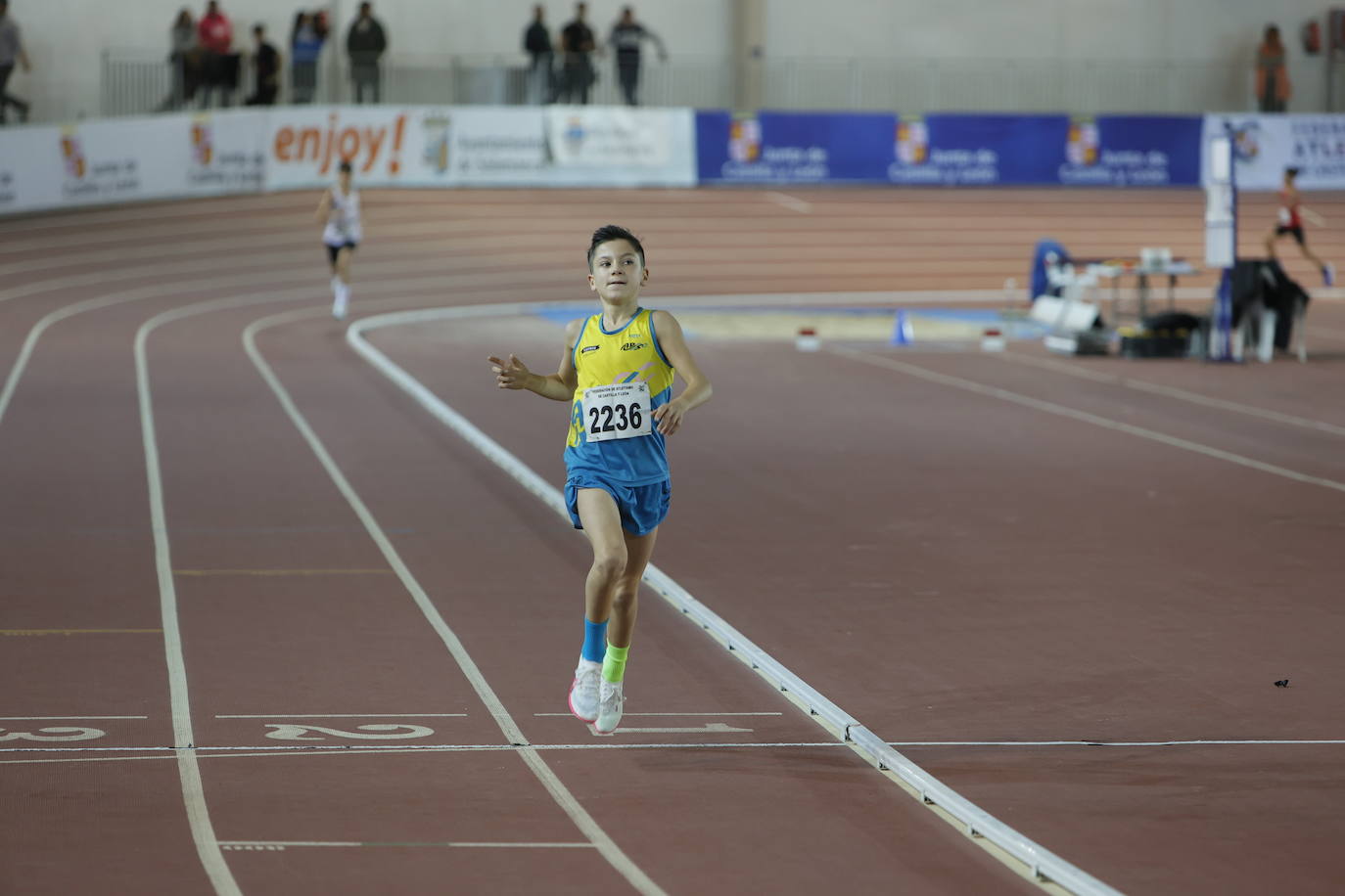 Las imágenes de una gran tarde de atletismo en la Carlos Gil Pérez