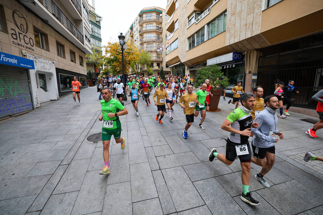 Salamanca corre con sus médicos y Javier Alves y Verónica Sánchez son los más rápidos