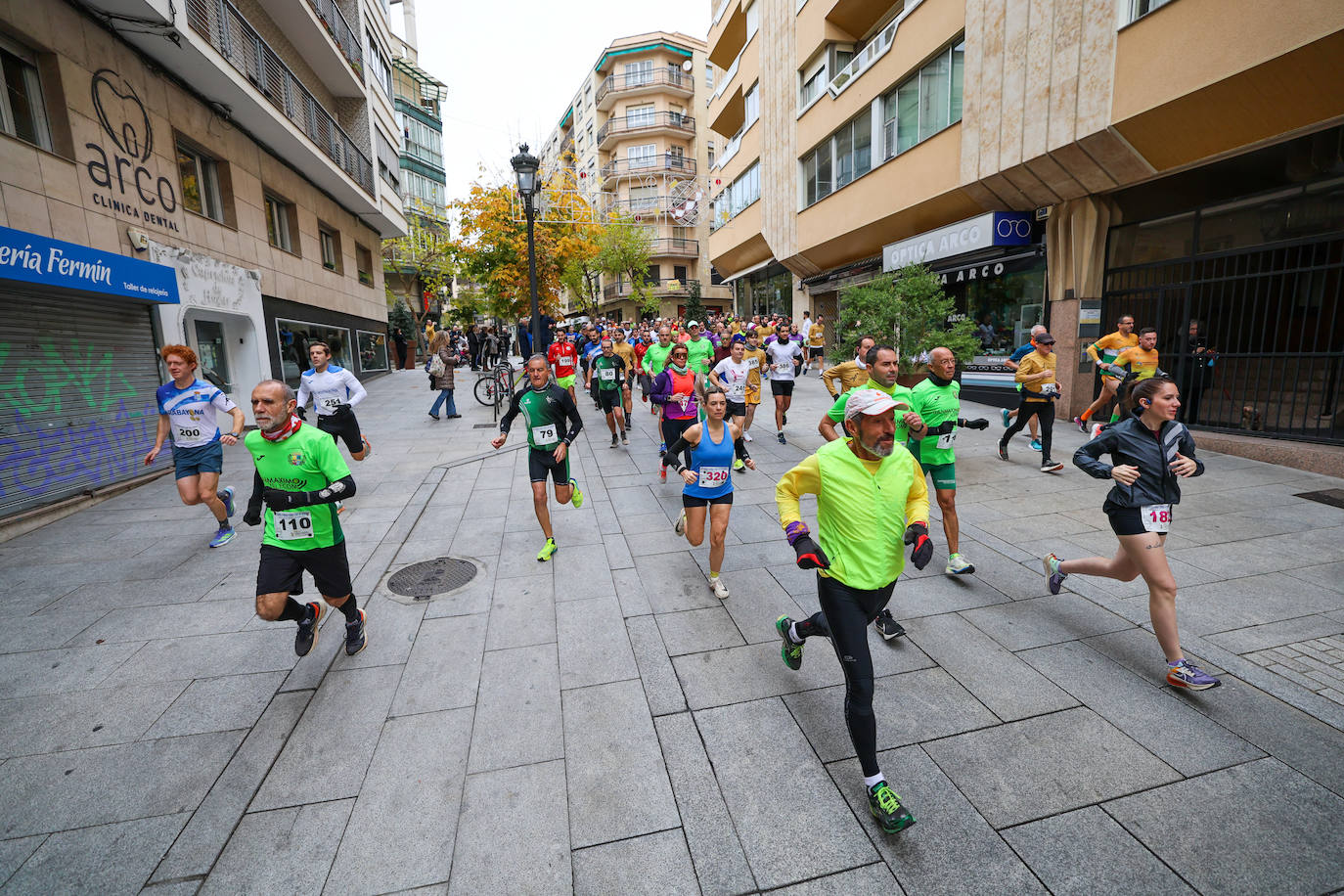 Salamanca corre con sus médicos y Javier Alves y Verónica Sánchez son los más rápidos