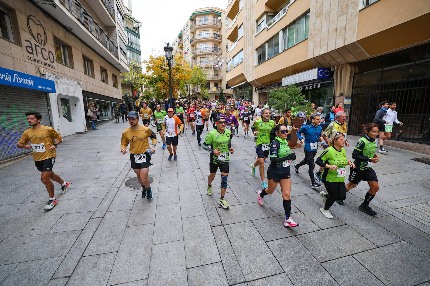 Salamanca corre con sus médicos y Javier Alves y Verónica Sánchez son los más rápidos