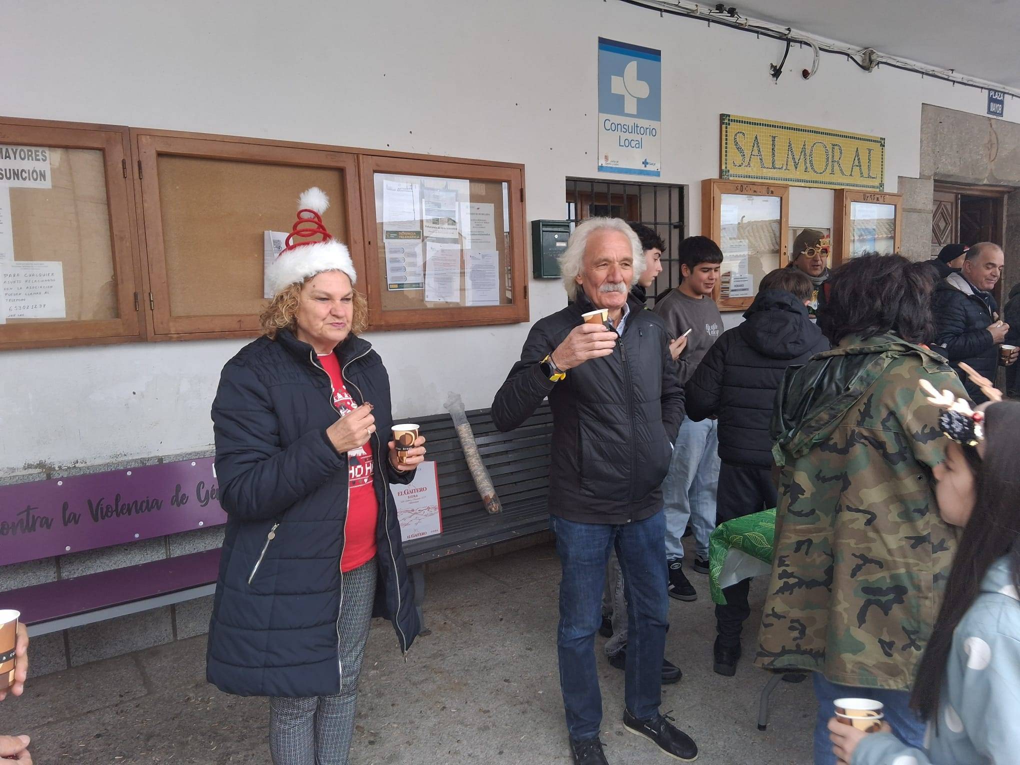 Celebración anticipada del fin de año en Salmoral