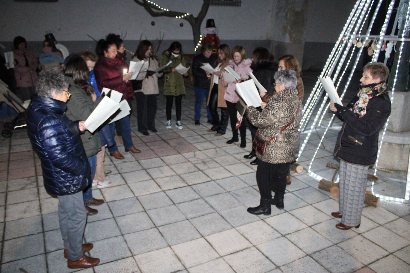 La Tala inaugura su Navidad