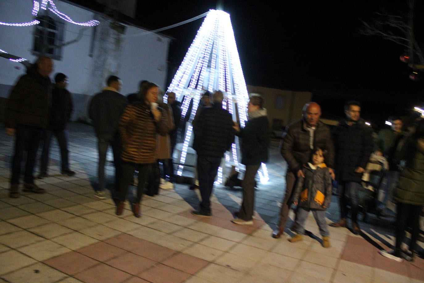 La Tala inaugura su Navidad