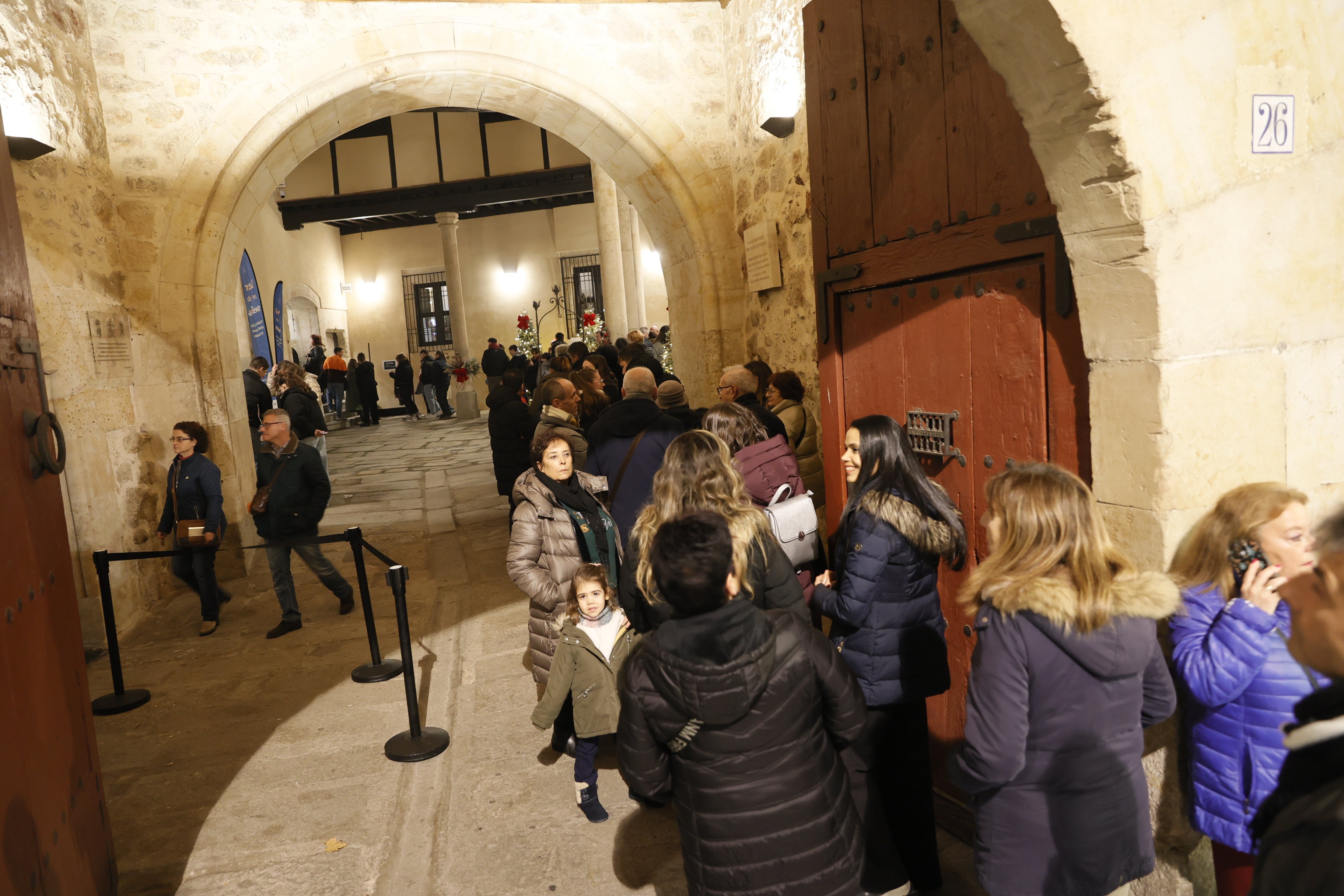 Salamanca, a rebosar: colas en el Huerto y los Anaya, y la Plaza y la Rúa, a reventar