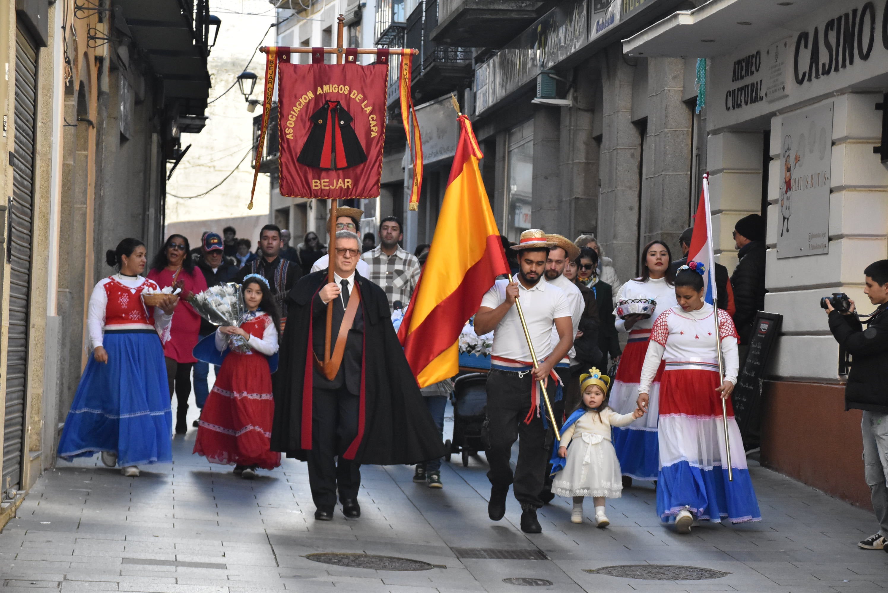 Procesión con la Virgen de Caacupé en Béjar