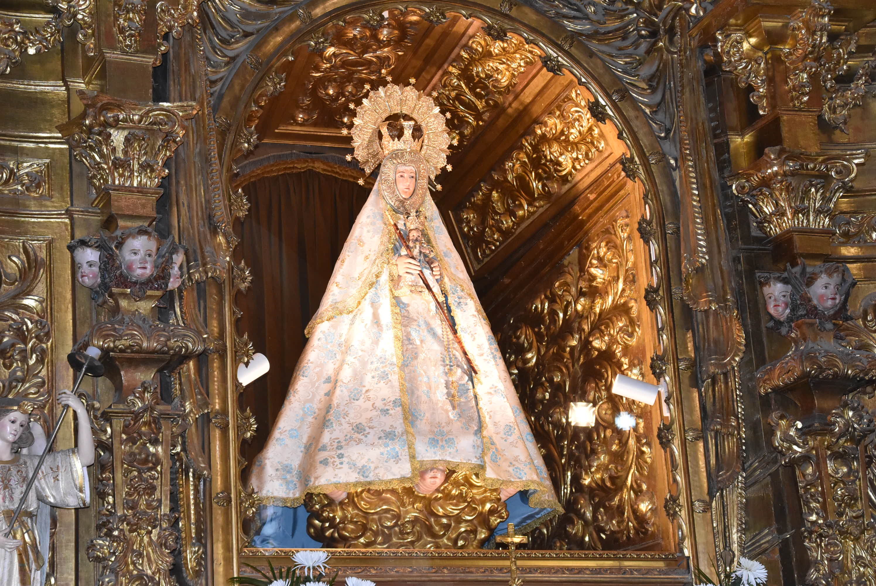 Relevo ante la Virgen del Castañar en Béjar