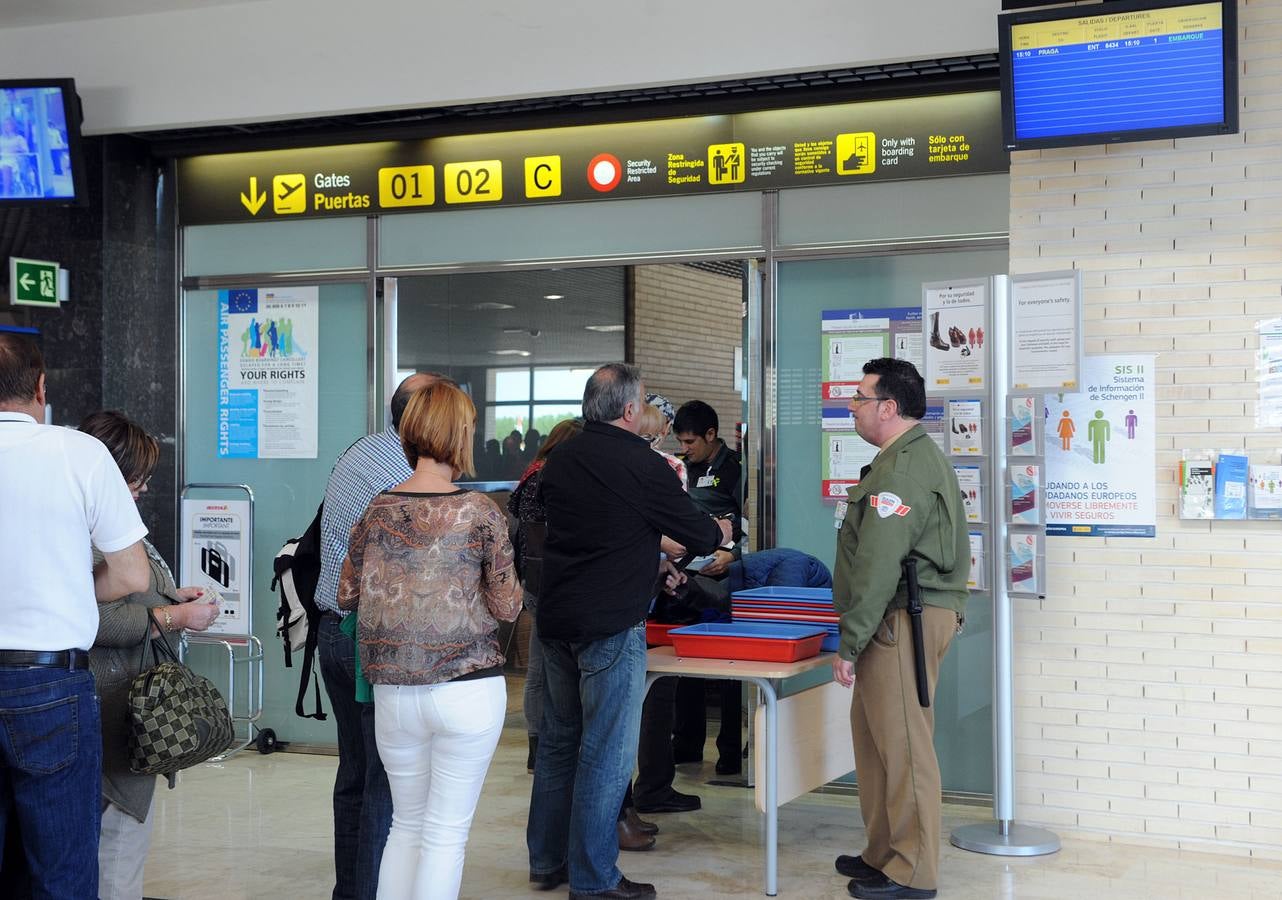 Vuelo a Praga desde el aeropuerto de Logroño