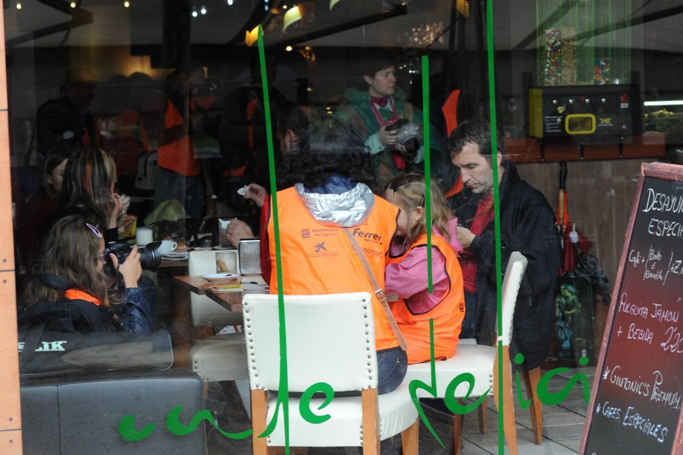 Desayuno, El Espolón y el Casco Antiguo en el Maratón Fotográfico de Logroño