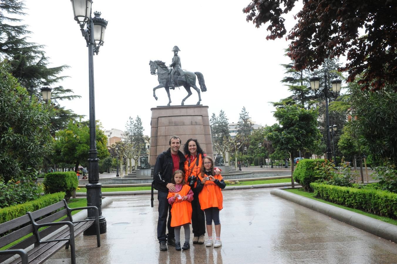 Desayuno, El Espolón y el Casco Antiguo en el Maratón Fotográfico de Logroño