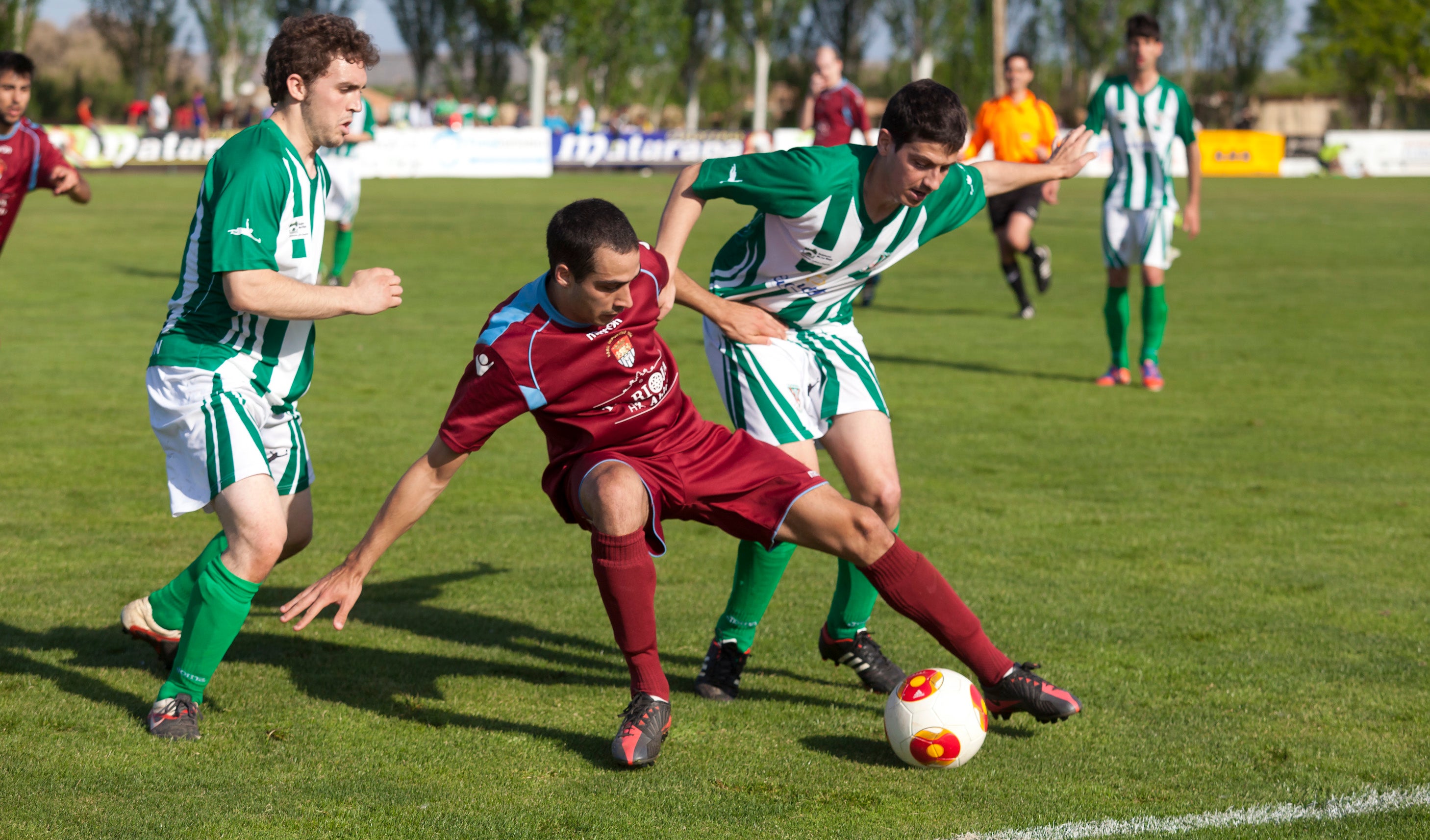 La antepenúltima jornada de Tercera en imágenes