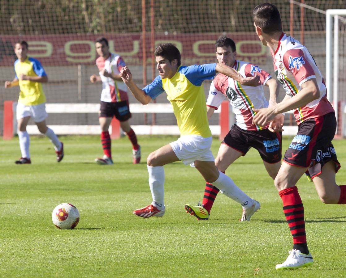 La penúltima jornada de Tercera en imágenes