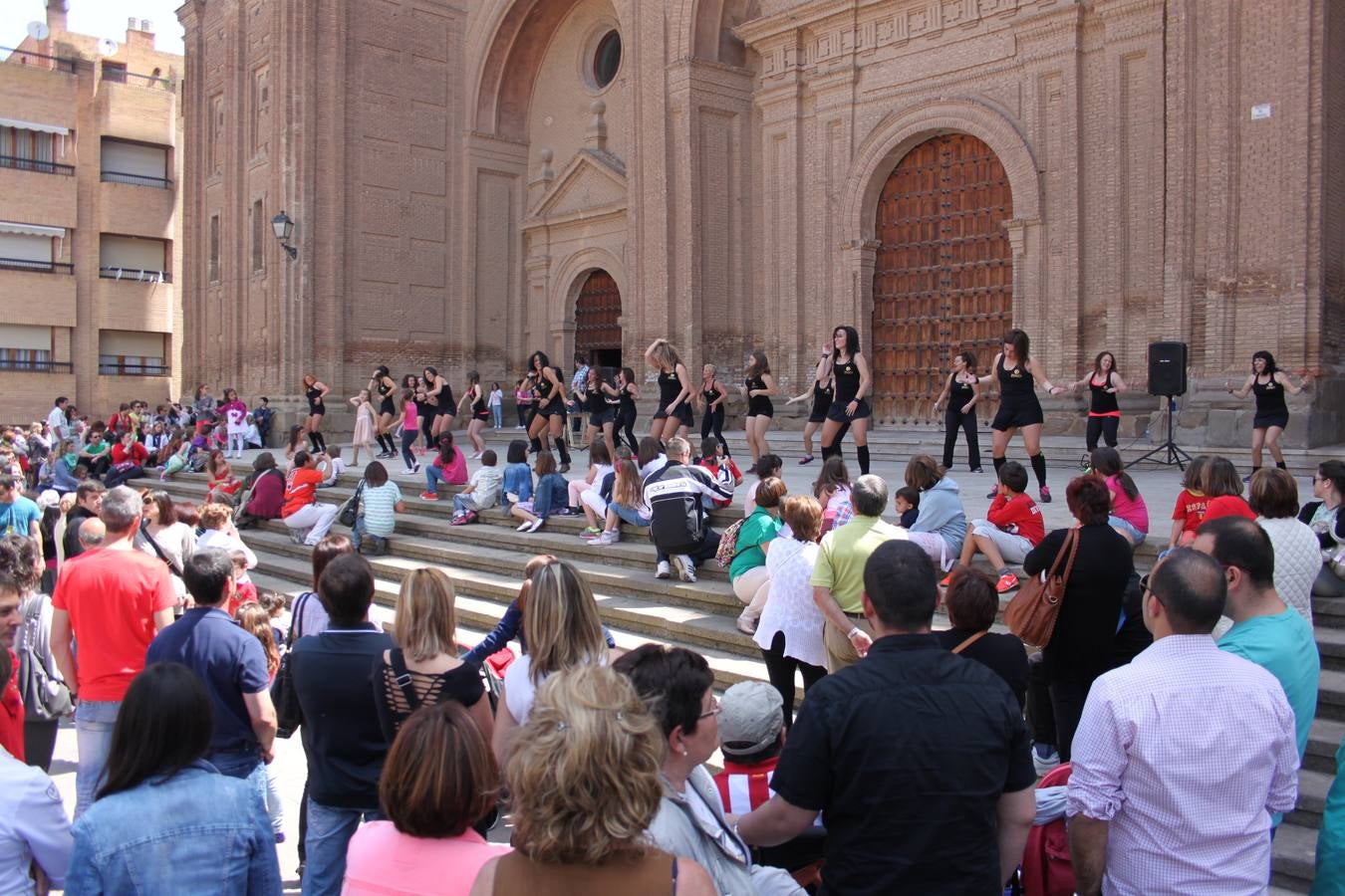 Alfaro despide las Fiestas de la Primavera