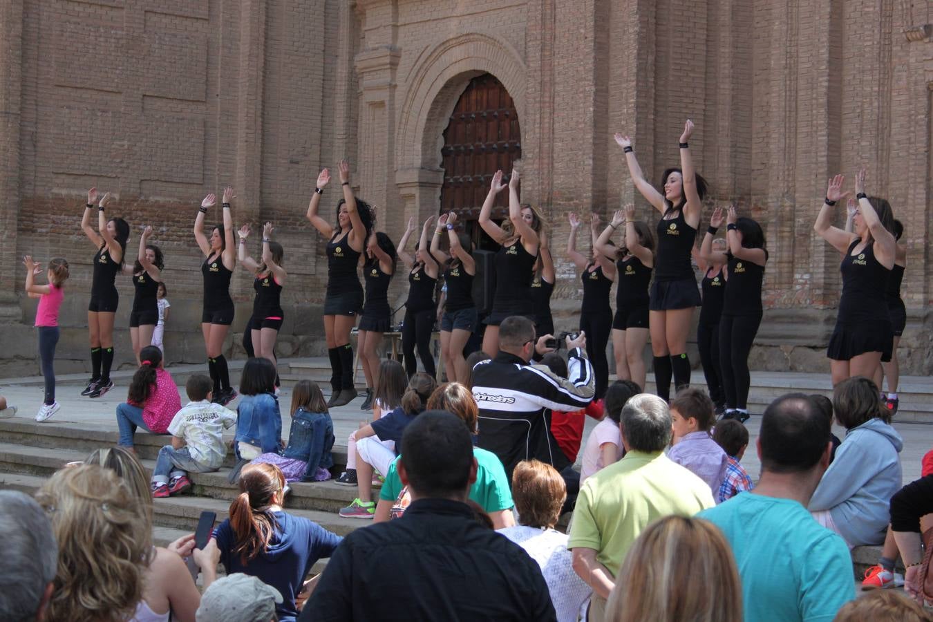 Alfaro despide las Fiestas de la Primavera